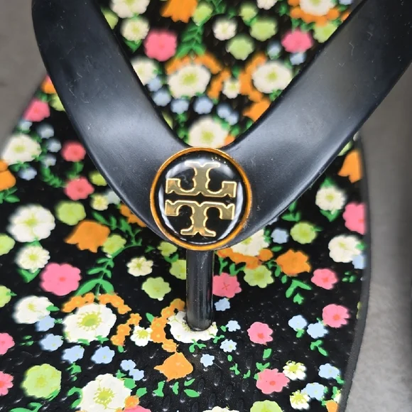 Tory Burch Classic Wedge Flip Flop w/ BOX Black Sandals with Floral Size 7 - Picture 3 of 10